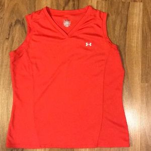 Ladies UA sleeveless shirt